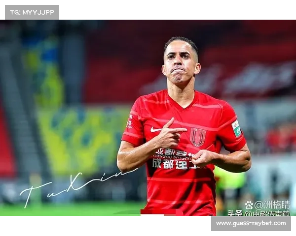 成都蓉城引进韦林顿、茹萨等旧将，罗慕洛中场组织核心留队